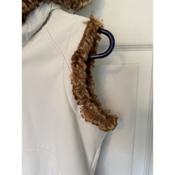 Marmot Fur Lined Hooded Softshell Full Zip Vest Fleece Interior Ivory Cream S ve - Picture 9 of 16